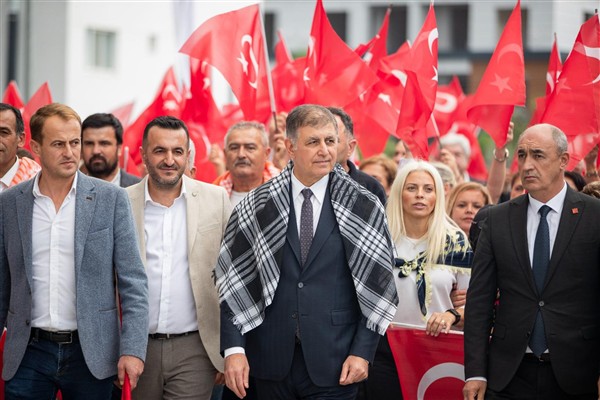 Başkan Tugay: Cumhuriyet’e ve milletimize sahip çıkacağız