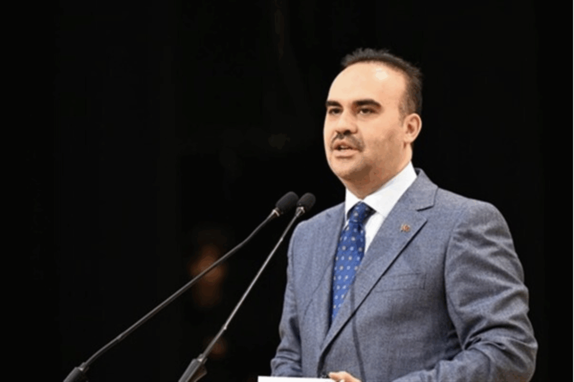 Bakan Kacır’dan , Bilecik temasları