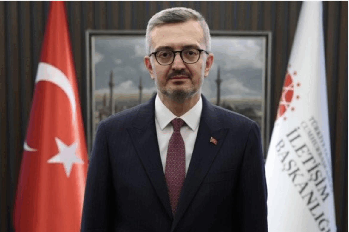 Duran, Dijital Hukuk Sempozyumu’na katıldı