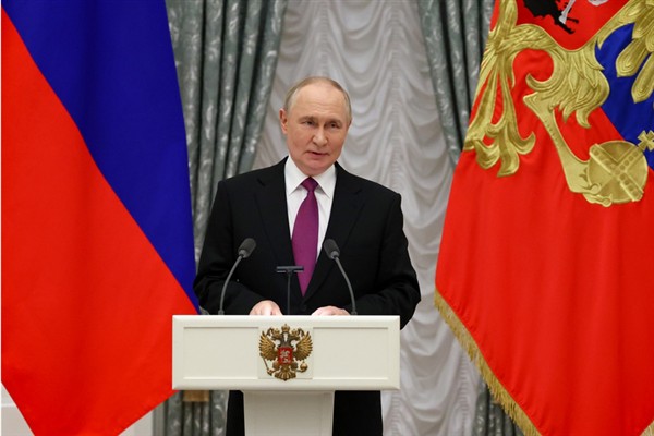 Putin: Rusya, tüm halklarla dostluk ve iş birliği arayışındadır Putin: Rusya, tüm halklarla dostluk ve iş birliği arayışındadır