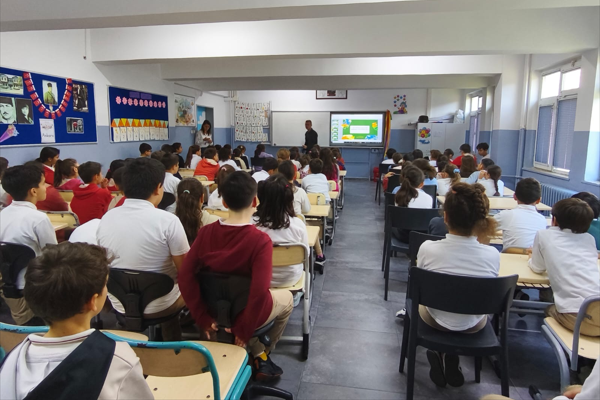 Çorlu’da “Çevre ve İklim Farkındalığı Eğitimleri” devam ediyor Çorlu’da “Çevre ve İklim Farkındalığı Eğitimleri” devam ediyor