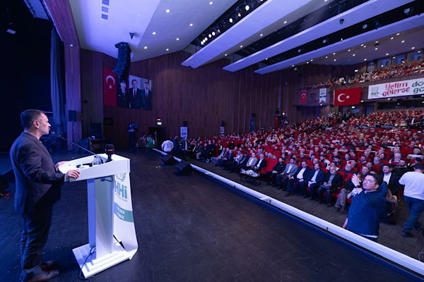 13. Yetim Dayanışma Gecesi Vali Aktaş’ın Katılımıyla gerçekleştirildi