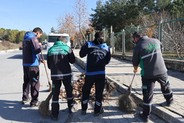 Muğla Büyükşehir Belediyesi’nden 13 ilçede çevre temizliği çalışması