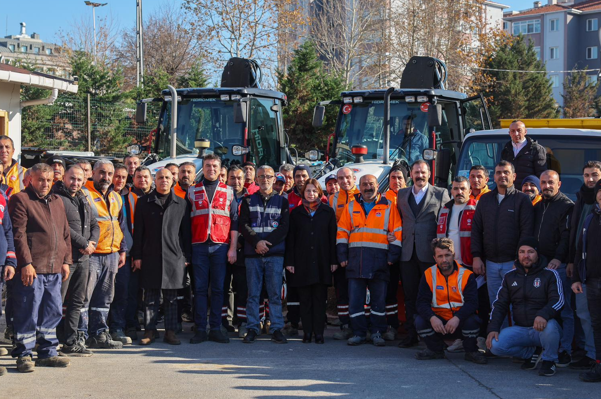Maltepe’de kışla mücadele çalışmaları sürdürülüyor Maltepe’de kışla mücadele çalışmaları sürdürülüyor