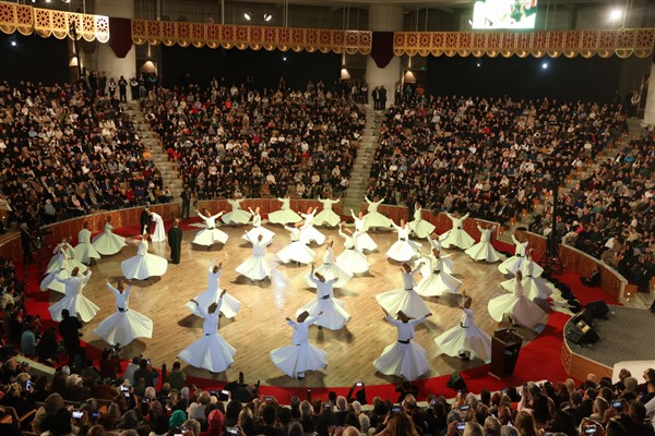 Mevlana’nın 752. Vuslat Yıl Dönümü Anma Törenleri sona erdi Mevlana’nın 752. Vuslat Yıl Dönümü Anma Törenleri sona erdi