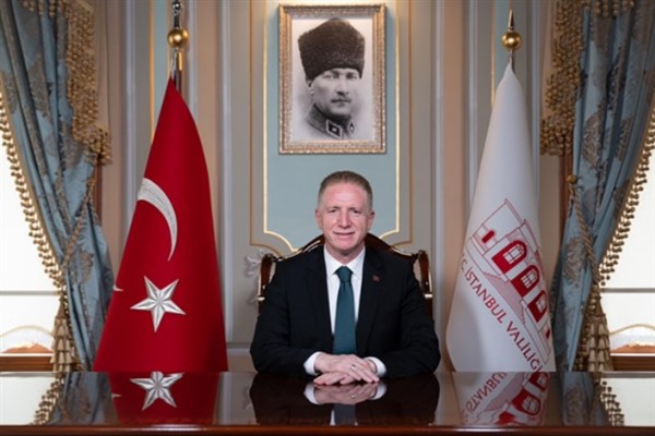 Vali Gül’den yeni yıl öncesi güvenlik tedbirlerine yerinde denetim Vali Gül’den yeni yıl öncesi güvenlik tedbirlerine yerinde denetim