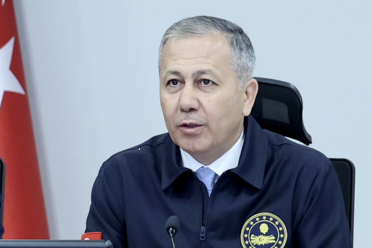 Yerlikaya: 2026 yılı bütçemiz kabul edildi Yerlikaya: 2026 yılı bütçemiz kabul edildi