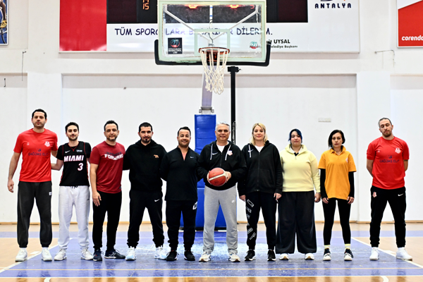 Başkan Uysal: Amatör spora destek, geleceğe yatırımdır