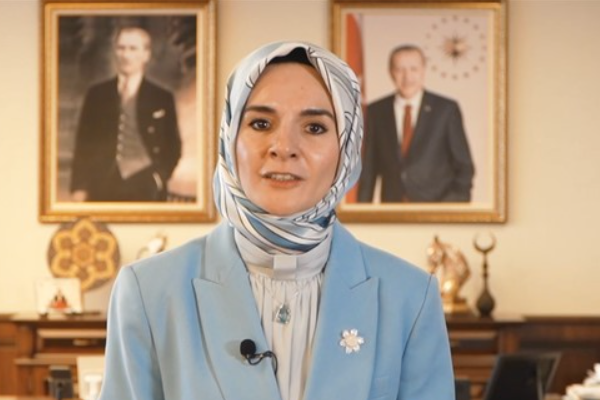 Göktaş: Ailelerimizi desteklemeyi ve yanlarında olmayı kararlılıkla sürdüreceğiz Göktaş: Ailelerimizi desteklemeyi ve yanlarında olmayı kararlılıkla sürdüreceğiz