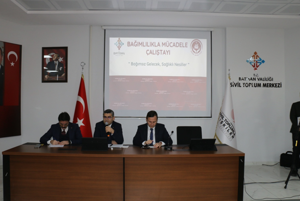 Batman’da Bağımlılıkla Mücadele Çalıştayı düzenlendi Batman’da Bağımlılıkla Mücadele Çalıştayı düzenlendi