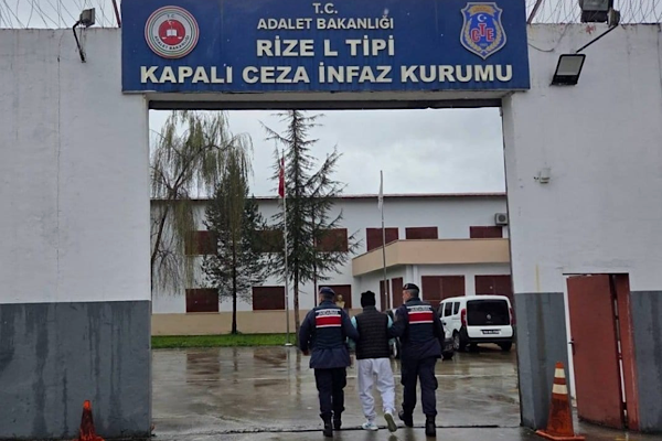 Rize’de aranan hükümlü Yakalandı Rize’de aranan hükümlü Yakalandı