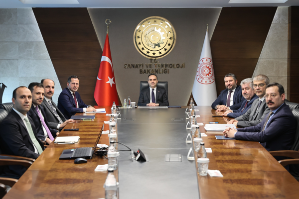 Konya heyeti, Bakan Kacır’ı ziyaret etti