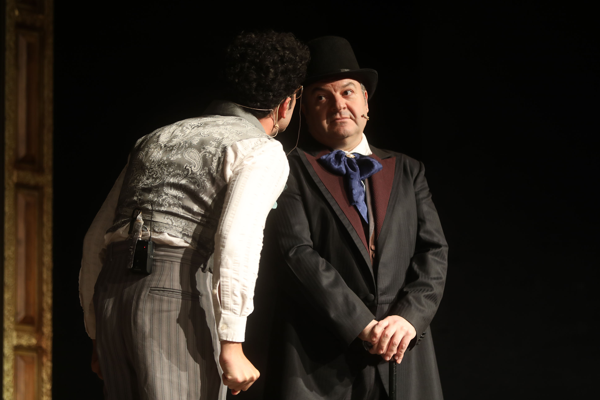 Yenimahalle 7’nci Tiyatro Festivali başladı Yenimahalle 7’nci Tiyatro Festivali başladı