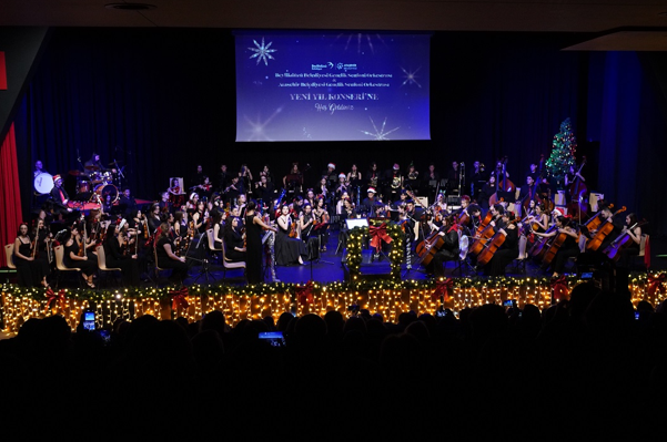 Beylikdüzü’nde yılbaşı konseri düzenlendi Beylikdüzü’nde yılbaşı konseri düzenlendi