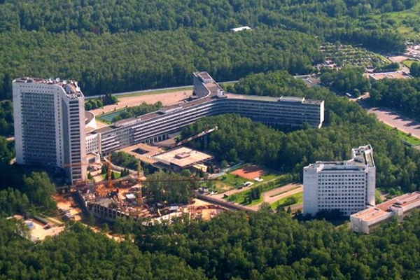 Rusya: İngiltere, dondurulmuş Rus fonlarınına el konulması için Brüksel’e baskı yapıyor