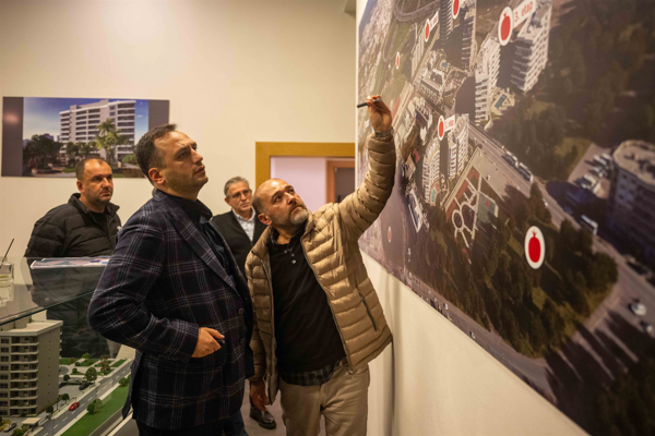 Başkan Eşki, Karacaoğlan Mahallesi’ni ziyaret etti Başkan Eşki, Karacaoğlan Mahallesi’ni ziyaret etti