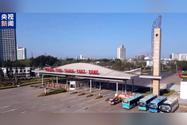 Çin’in Hainan’daki özel gümrük hamlesine küresel övgü Çin’in Hainan’daki özel gümrük hamlesine küresel övgü