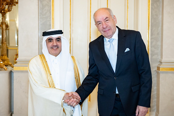 Macaristan Cumhurbaşkanı, Katarlı Büyükelçi’nin güven mektubunu kabul etti Macaristan Cumhurbaşkanı, Katarlı Büyükelçi’nin güven mektubunu kabul etti