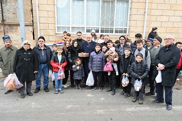 Başkan Başdeğirmen , Regaip Kandili kapsamında çocuklarla bir araya geldi