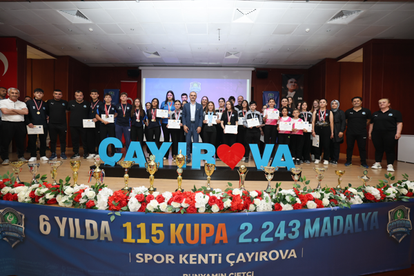 Çayırovalı sporculardan 2025’te 354 madalya, 14 kupa