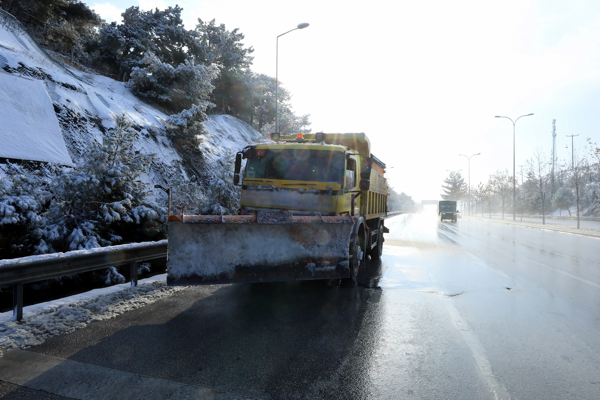 Gaziantep’te olası kar yağışı ve don riskine karşı hazırlıklar sürüyor Gaziantep’te olası kar yağışı ve don riskine karşı hazırlıklar sürüyor