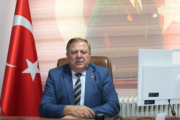 TÜED Uludağ Şube Başkanı Pars: En düşük emekli maaşı asgari ücrete eşitlenmeli TÜED Uludağ Şube Başkanı Pars: En düşük emekli maaşı asgari ücrete eşitlenmeli