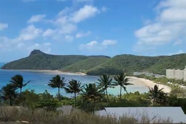 Büyük Bariyer Resifi’ndeki Hamilton Adası, 1,2 milyar dolara satıldı