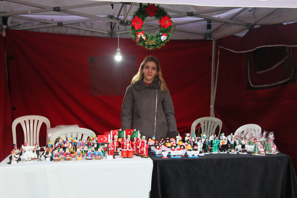 Keçiören’de Kadın Emeği Yeni Yıl Pazarı ziyarete açıldı Keçiören’de Kadın Emeği Yeni Yıl Pazarı ziyarete açıldı