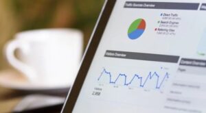 Ticaret satış hacmi Kasım’da yıllık yüzde 7,1 yükseldi