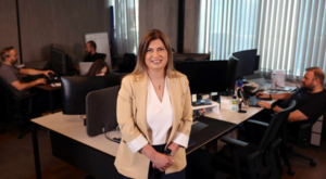 Farklı sektörleri bünyesinde barındıran şirketler için veri çeşitliliği fırsat Farklı sektörleri bünyesinde barındıran şirketler için veri çeşitliliği fırsat