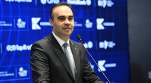 Bakan Kacır: KOBİ’lerimizin nakit akışlarını rahatlatacağız