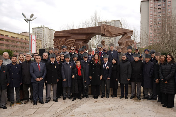 Beylikdüzü’nde Kıbrıs Türk halkının liderleri Denktaş ve Küçük anıldı Beylikdüzü’nde Kıbrıs Türk halkının liderleri Denktaş ve Küçük anıldı