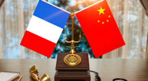 Wang Yi: Çin ve Fransa, iletişim ve koordinasyonu güçlendirmeli