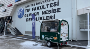 Büyükşehir’den öğrencilere 1,4 milyon bardak sıcak çorba desteği