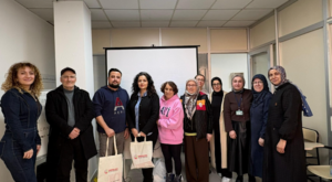 İzmit’te Engelsiz Ebeveyn Akademisi’nde dijital farkındalık eğitimi verildi