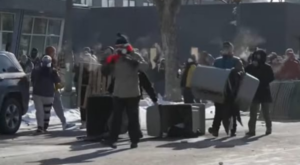 Minneapolis’te federal ajanlar tarafından vurulan bir kişi öldü