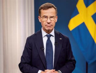 Kristersson’dan İran halkına destek Kristersson’dan İran halkına destek