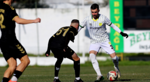 1966 Edremitspor, deplasmandan galibiyetle ayrıldı 1966 Edremitspor, deplasmandan galibiyetle ayrıldı