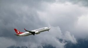 THY’den olumsuz hava koşulları nedeniyle sefer iptali