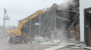 Nilüfer’de üç kaçak yapı yıkıldı