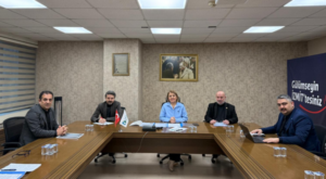 İzmit’te Gençlik ve Spor projelerini değerlendirildi İzmit’te Gençlik ve Spor projelerini değerlendirildi