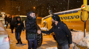 Başkan Tanğlay, karla mücadele çalışmalarını inceledi Başkan Tanğlay, karla mücadele çalışmalarını inceledi