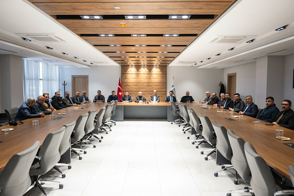 Er: Malatya’da futbol bir skor meselesi değil; bir aidiyet ve yürek meselesidir Er: Malatya’da futbol bir skor meselesi değil; bir aidiyet ve yürek meselesidir