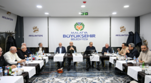 Başkan Er, iş insanlarıyla bir araya geldi