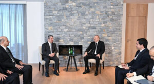 Cumhurbaşkanı Aliyev, Barzani ile bir araya geldi