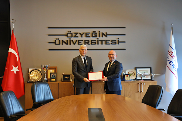Özyeğin Üniversitesi, Türkiye’de TS ISO 46001 Sertifikası alan ilk üniversite oldu Özyeğin Üniversitesi, Türkiye’de TS ISO 46001 Sertifikası alan ilk üniversite oldu