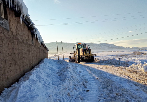 Diyarbakır’da bin 927 kilometre kırsal mahalle yolu ulaşıma açıldı