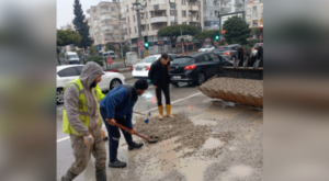 Büyükşehirden yağışın ardından olumsuzluklara müdahale Büyükşehirden yağışın ardından olumsuzluklara müdahale