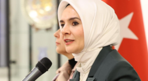 Göktaş, Bakan Ibro ve beraberindeki heyetle bir araya geldi