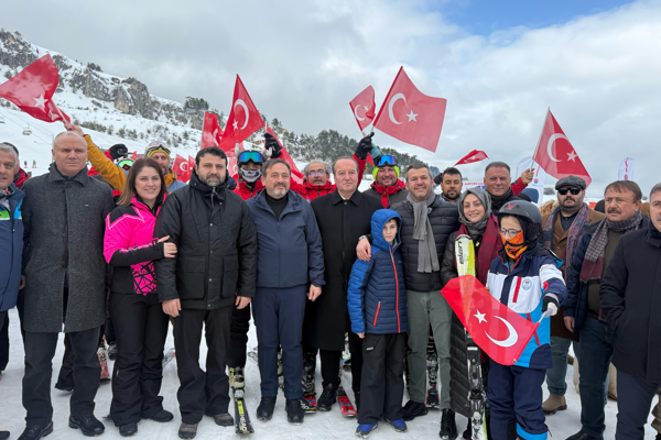 Karabük’te Keltepe Kayak Festivali düzenlendi